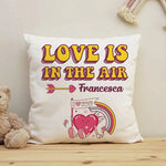 Cuscino Quadrato Personalizzato con Nome e Cuoricino Love is in the air Federe per cuscino