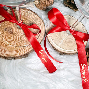 Nastro Segnaposto Personalizzato con Nome in Raso – Fiocco per Bicchieri o Regali
