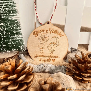 Pallina di Natale Sorellina ti sto aspettando-Decorazioni natalizie-Lol T-shirt