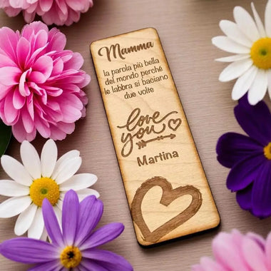 Segnalibro in Legno Personalizzato Festa della Mamma con Cuore e Dedica - Love You-Segnalibro-Lol T-shirt
