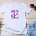 T-shirt Donna “Sono una Brava Ragazza (Quando Dormo)” - Divertente e Ironica