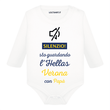 Silenzio sto guardando l'Hellas Verona con papà Body per bimbi