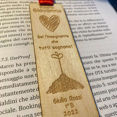 Segnalibro Regalo Maestra in legno con dedica personalizzata Segnalibro Regalo Maestra