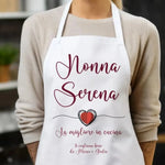 Grembiule Bianco Personalizzato con nome Nonna La migliore in Cucina – Idea Regalo per i Nonni, Festa dei Nonni-Grembiule da Cucina-Lol T-shirt
