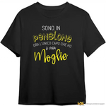 Maglietta Divertente Pensione "L'unico capo che ho è mia moglie" - Idea Regalo per Pensionati-T-shirt-Lol T-shirt