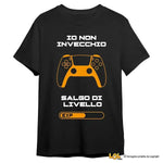 Maglietta divertente uomo – “Io non invecchio, salgo di livello"-T-shirt-Lol T-shirt