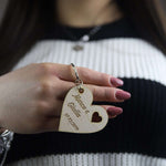 Portachiavi in legno a forma di cuore con incisione-Portachiavi-Lol T-shirt