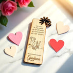 Segnalibro Mamma in Legno con Nome Figli e Frase Incisa - Fiore