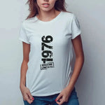 T-shirt Donna 1976 Edizione Limitata Con Anno Personalizzabile-T-shirt-Lol T-shirt