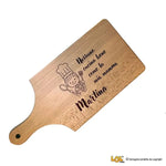 Tagliere Personalizzato con il Nome - Nessuno Cucina Bene Come la Mia Mamma-Tagliere in Legno-Lol T-shirt