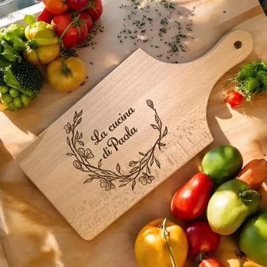 Tagliere Personalizzato con nome La cucina di nonna – Idea Regalo per i Nonni, Festa dei Nonni-Tagliere in Legno-Lol T-shirt