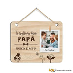 Targa in Legno Personalizzata "Ti vogliamo bene Papà" con Foto e Nomi-Targa in legno-Lol T-shirt