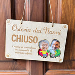 Targhetta in legno da appendere “Osteria dai Nonni” – Personalizzata con foto (FRONTE/RETRO)