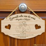 Targhetta da Appendere in Legno “Benvenuti nella casa dei nonni” Personalizzata con Dediche – Idea Regalo per i Nonni, Festa dei Nonni-Targa in legno-Lol T-shirt