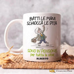 Tazza Batti Le Mani Schiocca le Dita Sono in Pensione Per Tutta La Vita Personalizzata con Nome - Versione Uomo-Tazze Personalizzate-Lol T-shirt
