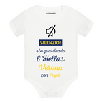 Body per Neonato Silenzio sto guardando Hellas Verona con papà-Body per bimbi-Lol T-shirt