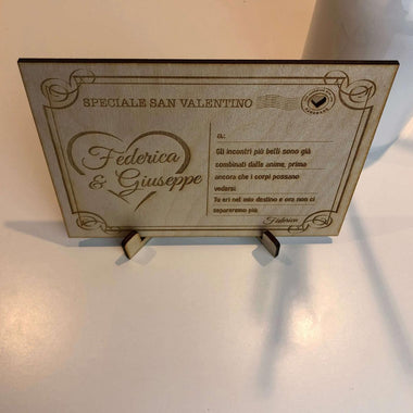 Cartolina da tavolo in Legno Personalizzata con Dedica – Idea Regalo San Valentino-Cartolina in legno-Lol T-shirt