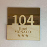 Numeri Camera Hotel/Albergo in plexiglass accoppiato (mod. Auro)-Numeri Camera Hotel-Lol T-shirt