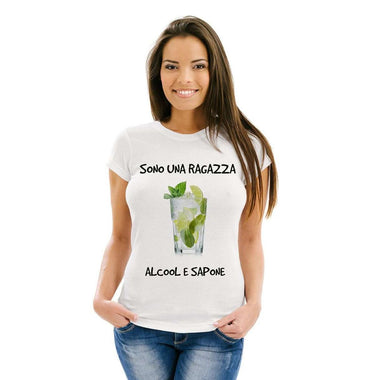 T-shirt Donna Sono una ragazza alcool e sapone-T-shirt-Lol T-shirt